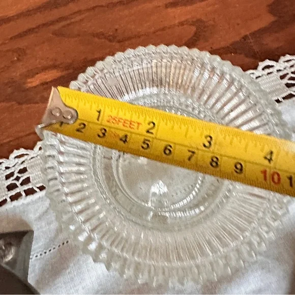 Vintage brass Candle Holders and one glass holder - Picture 6 of 12